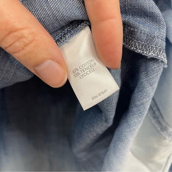 J Jill Chambray Dip Dye Long Sleeve Button Front Blouse Womens L Blue Coastal - Picture 5 of 8